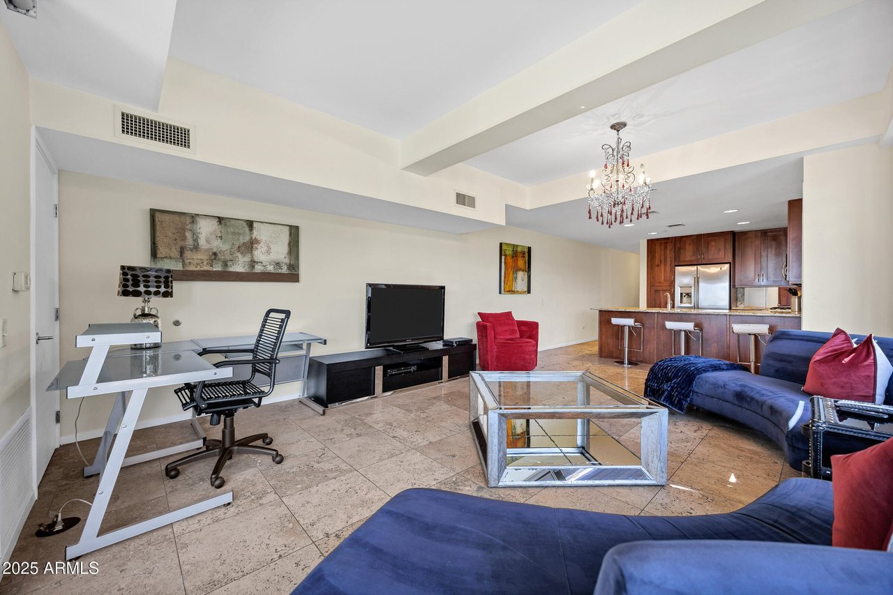 7141 E Rancho Vista Dr, #4005