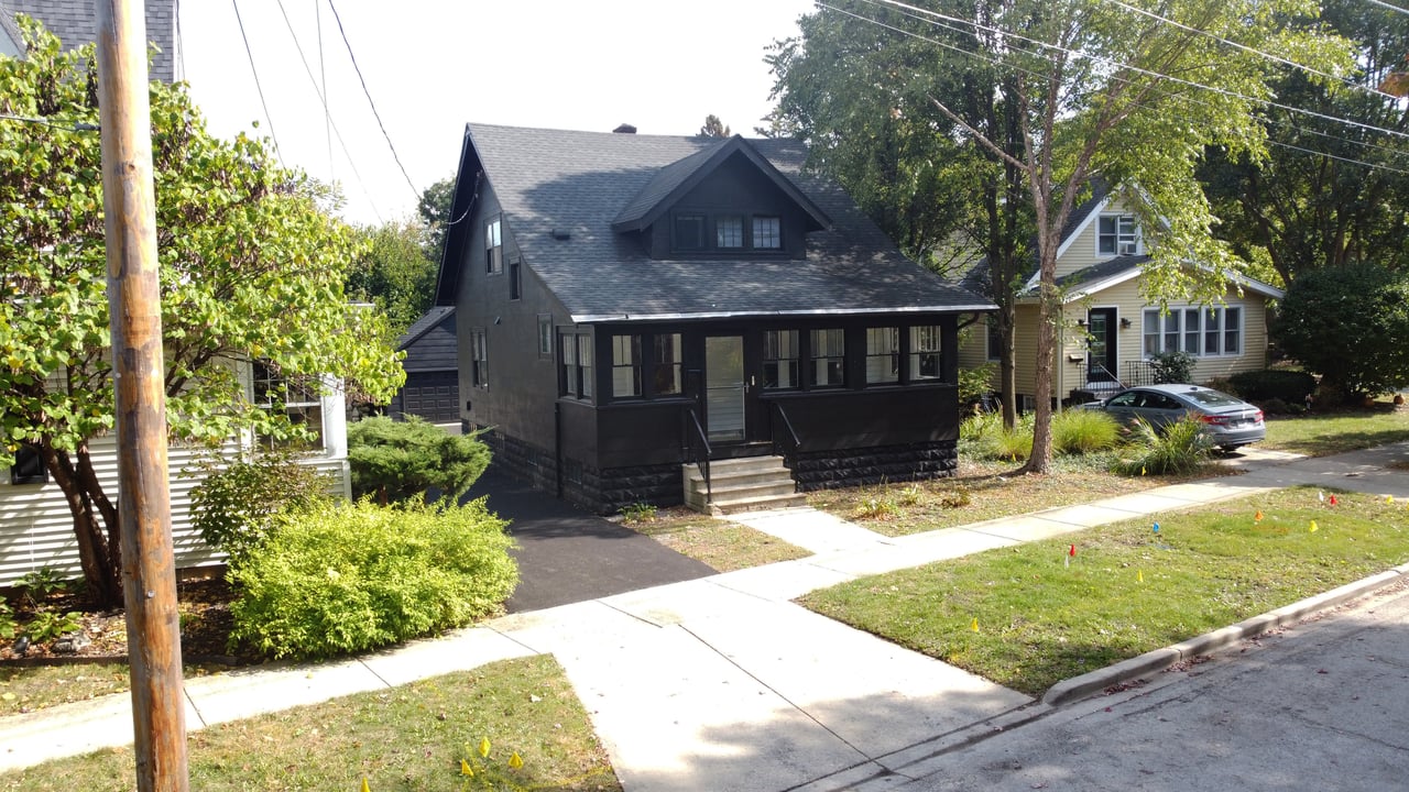724 S 5th Street