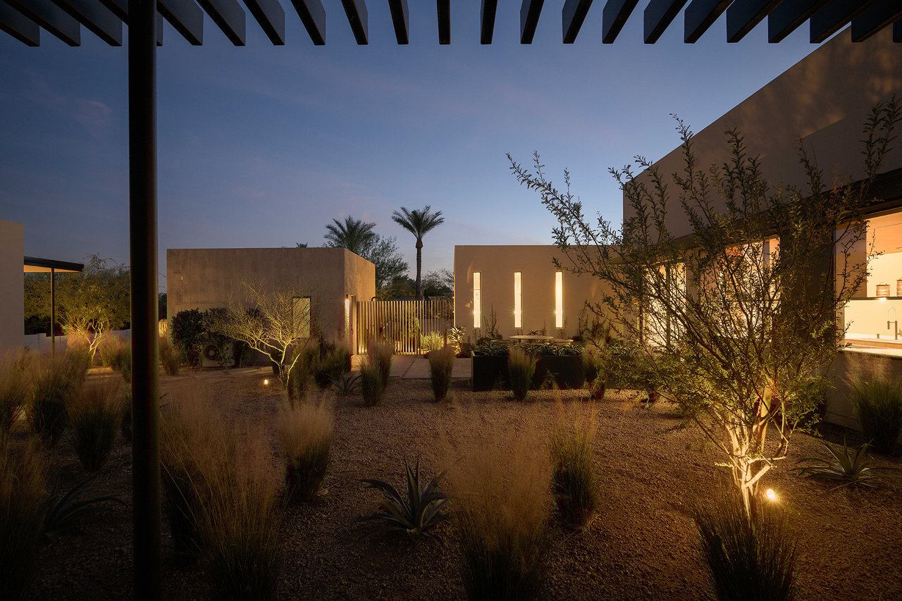 5287 N INVERGORDON Road