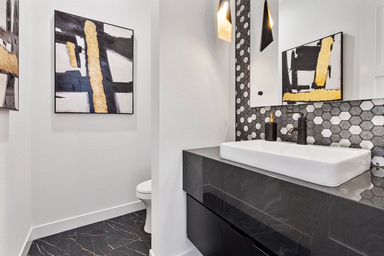 17237 E DESERT VISTA Trail