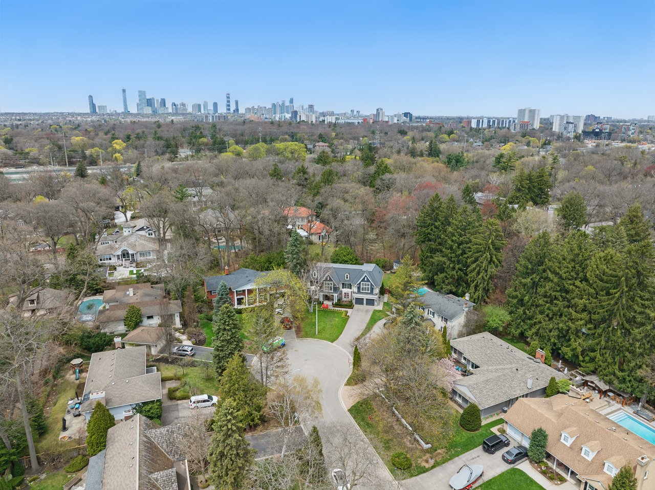 1543 Point-O-Woods Road