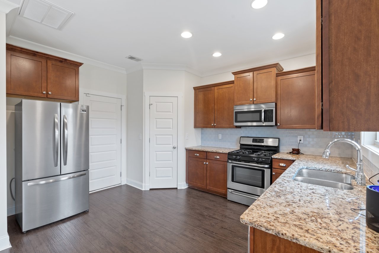 Great House! Great Location! Great Price!!
