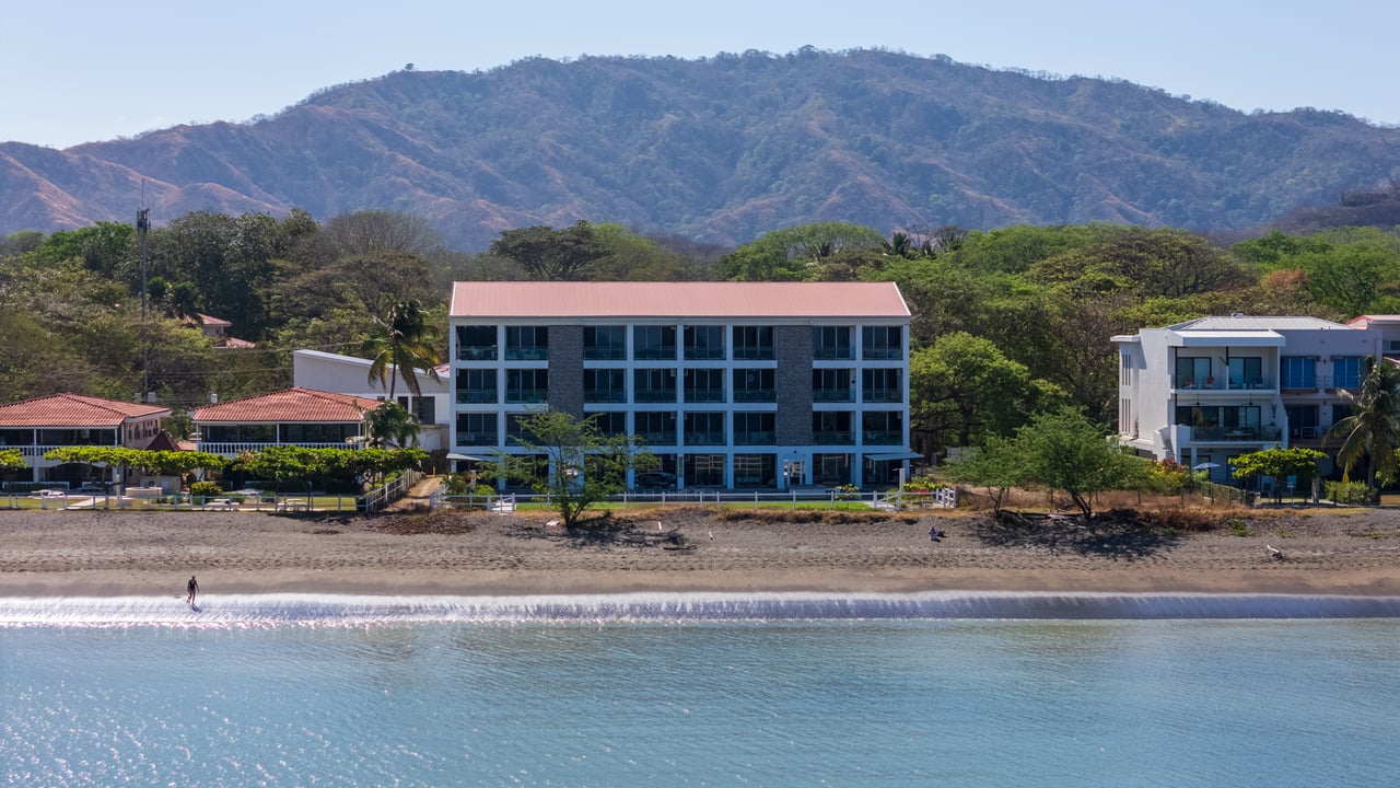 Golden Palms #4: Modern Beachfront Condo in Playa Potrero | 2 Bed, 2 Bath
