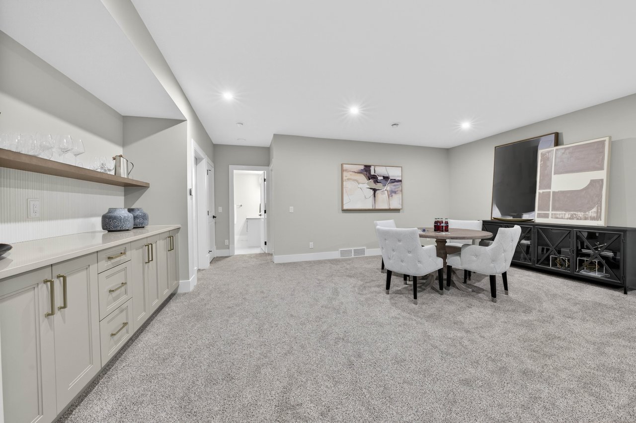 514 Pine Creek Ridge