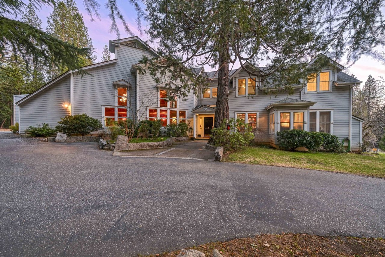 Corcoran Icon Properties Lists Premier Event Venue in Nevada City with Stunning Acoustics and Scenic Views