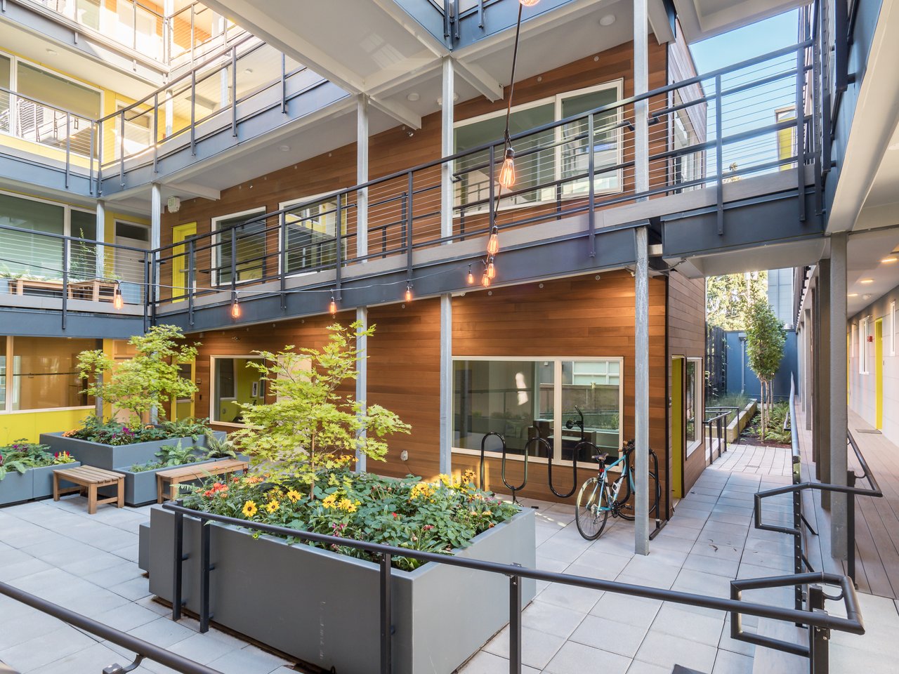 121 12th Avenue E Unit: 506
