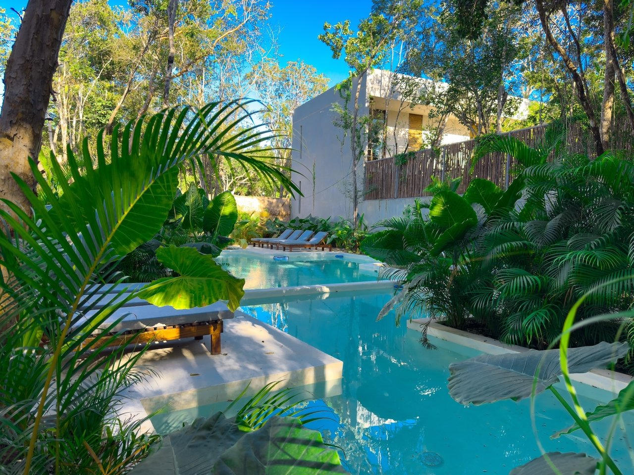 Seremonia 1.6 | Lock-Off Villa with Rooftop Pool in Tulum