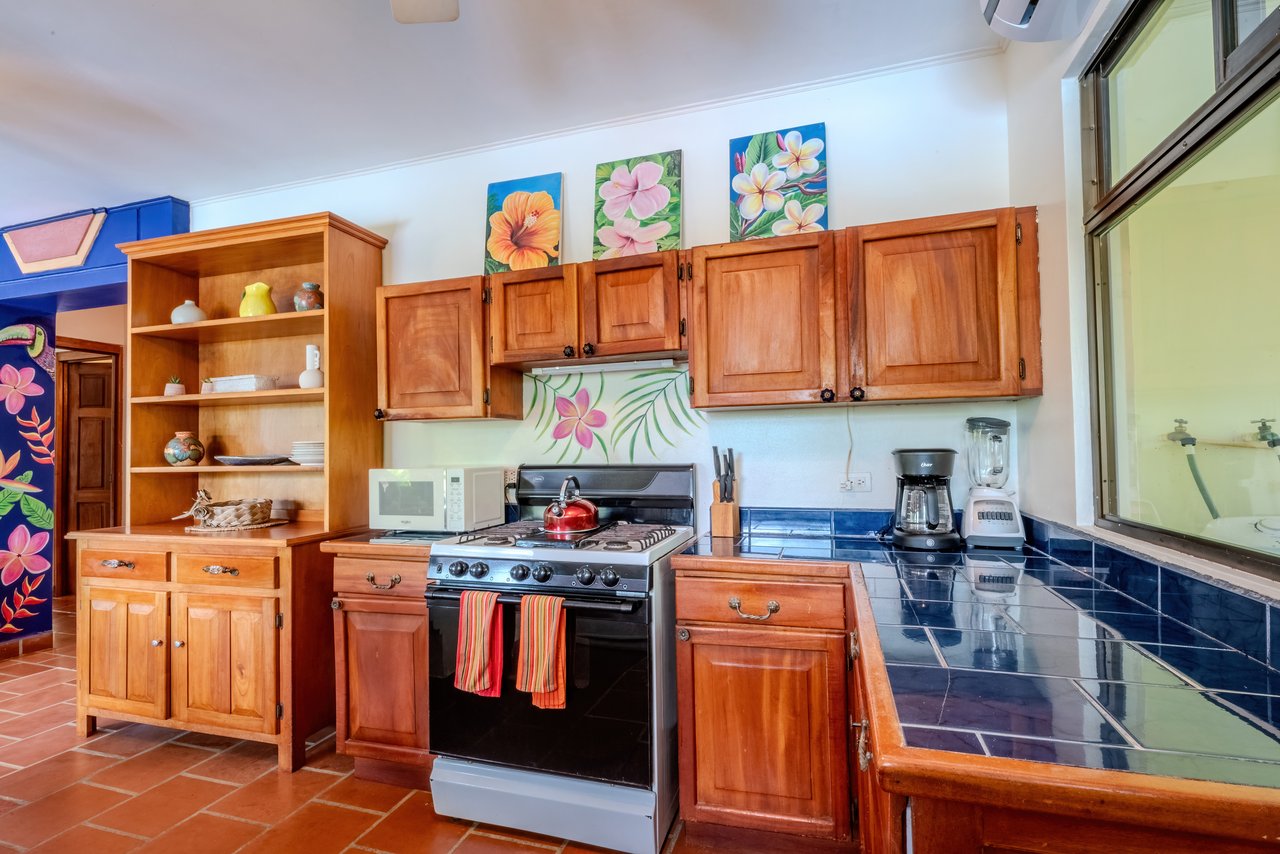 Rare Opportunity: Two Ocean View Homes in Exclusive Marina Vista, Escaleras