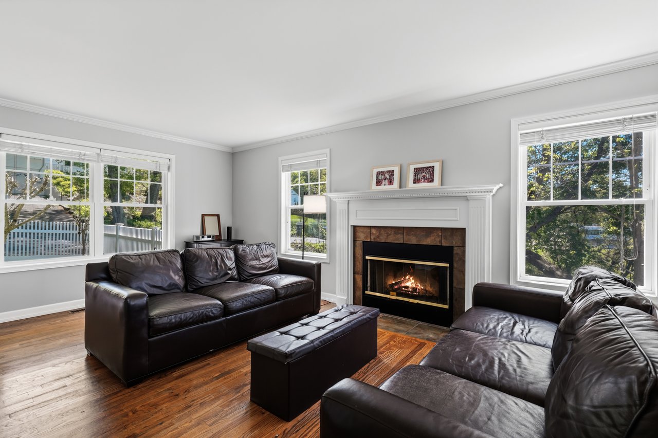 24 Bedford Avenue