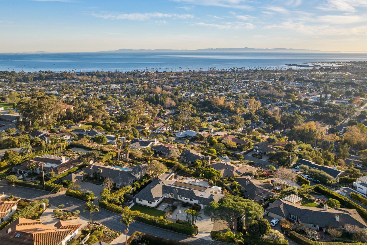 1522 Knoll Circle Drive