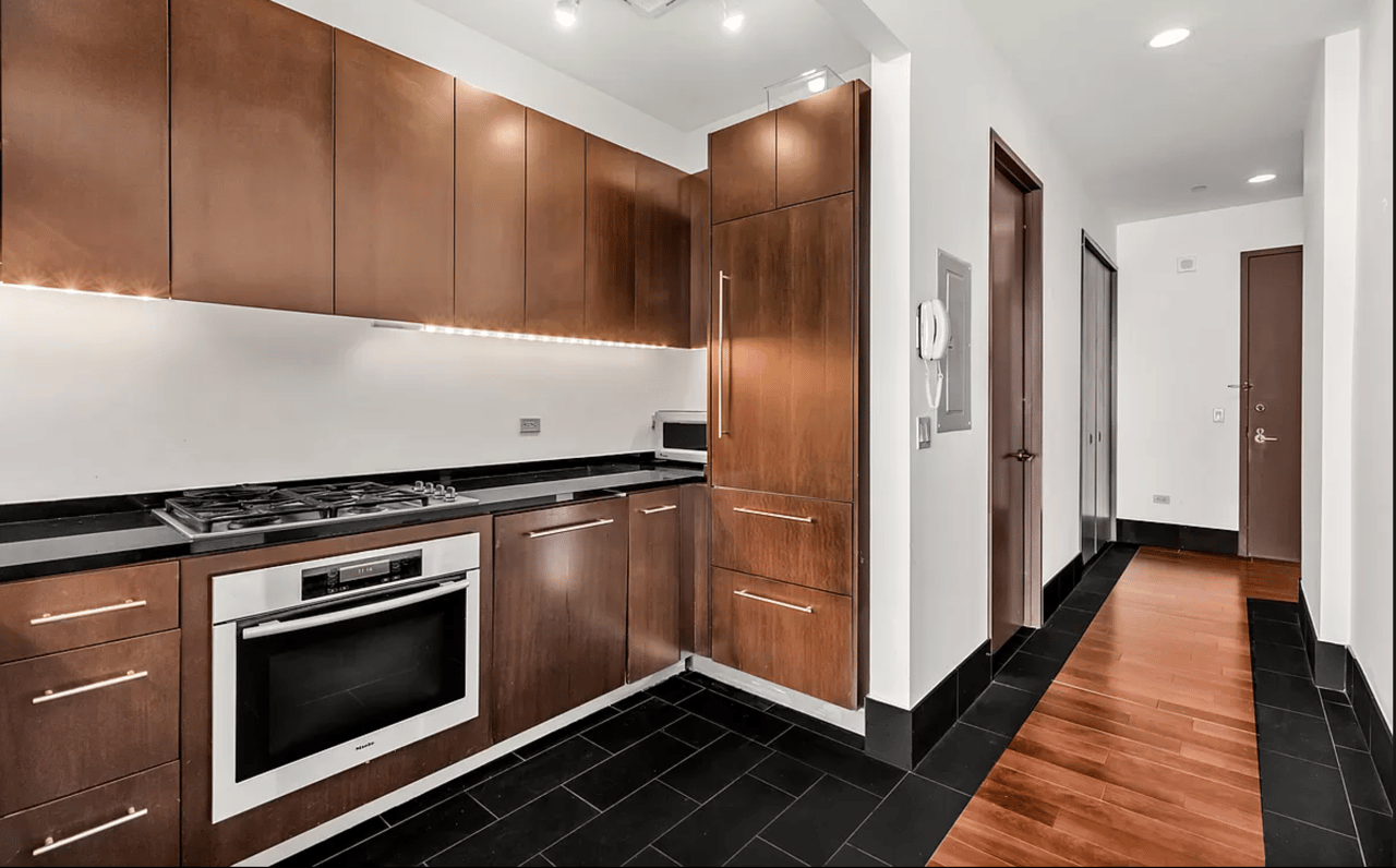 40 Broad St, 22D