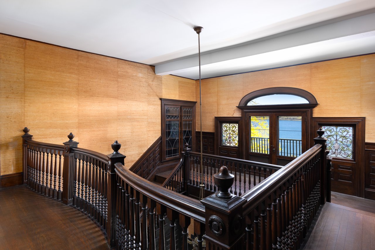 40 Beacon Street