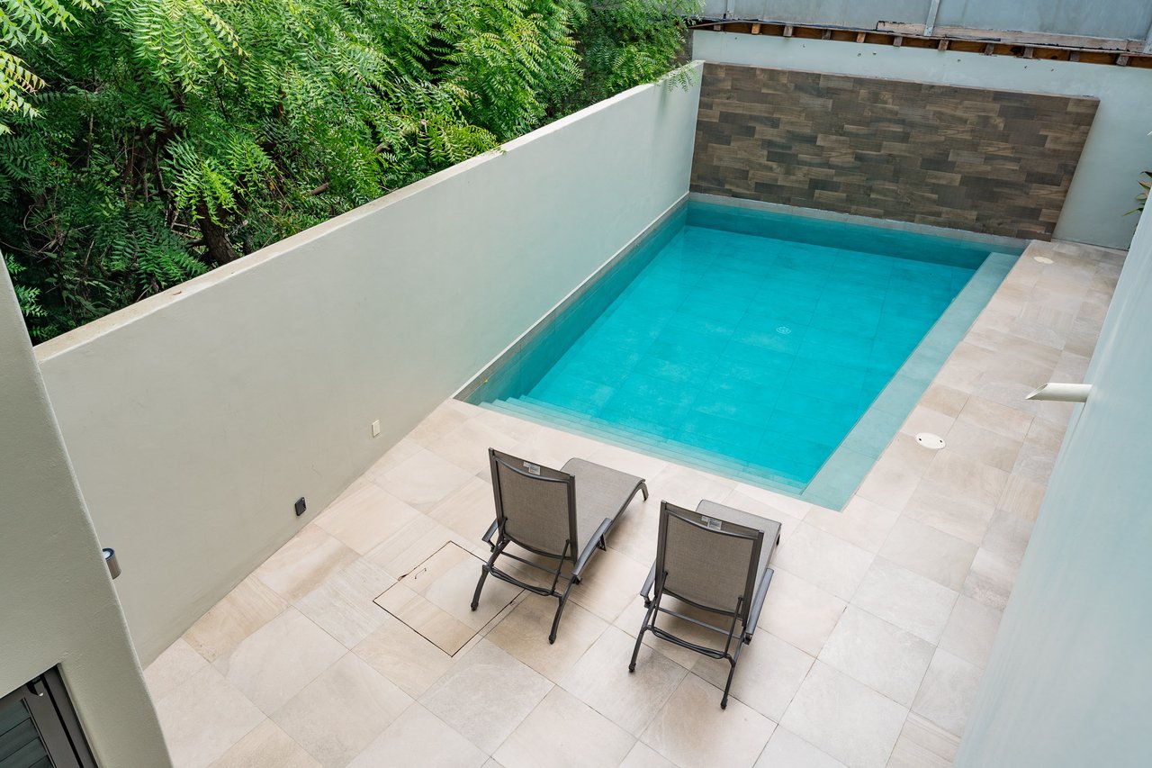 2 Bedroom, Condo, XCAANDA