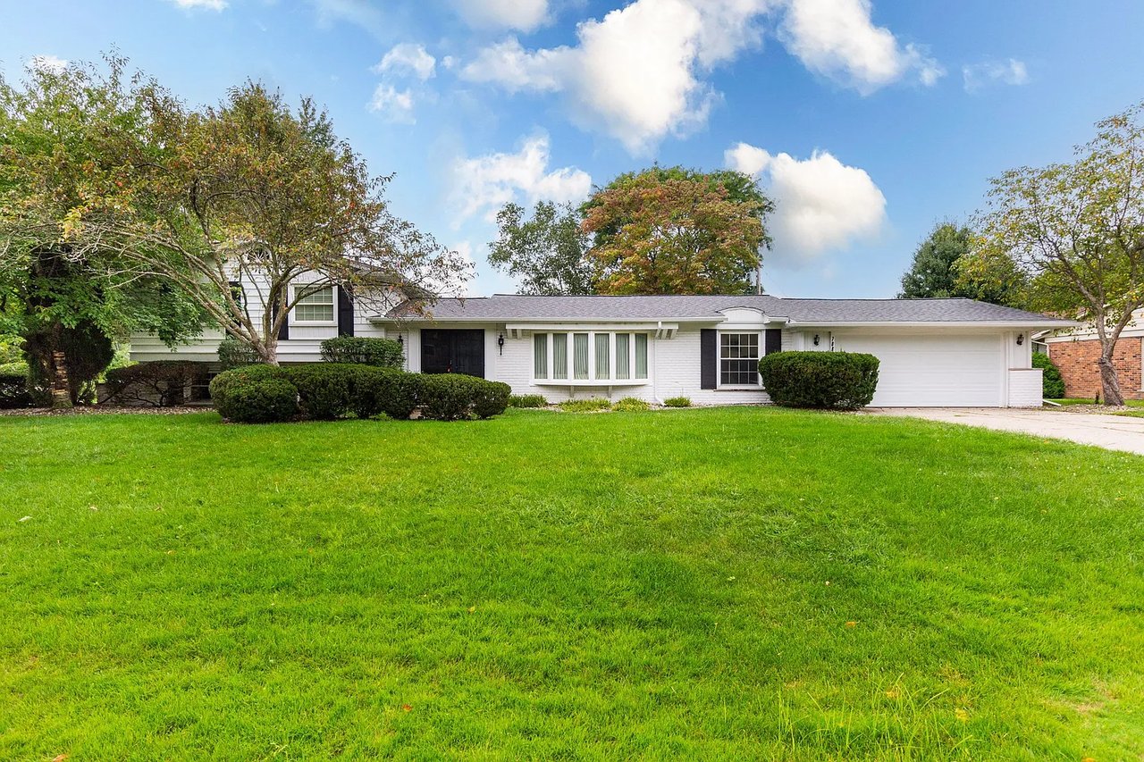 7066 Valleybrook Rd