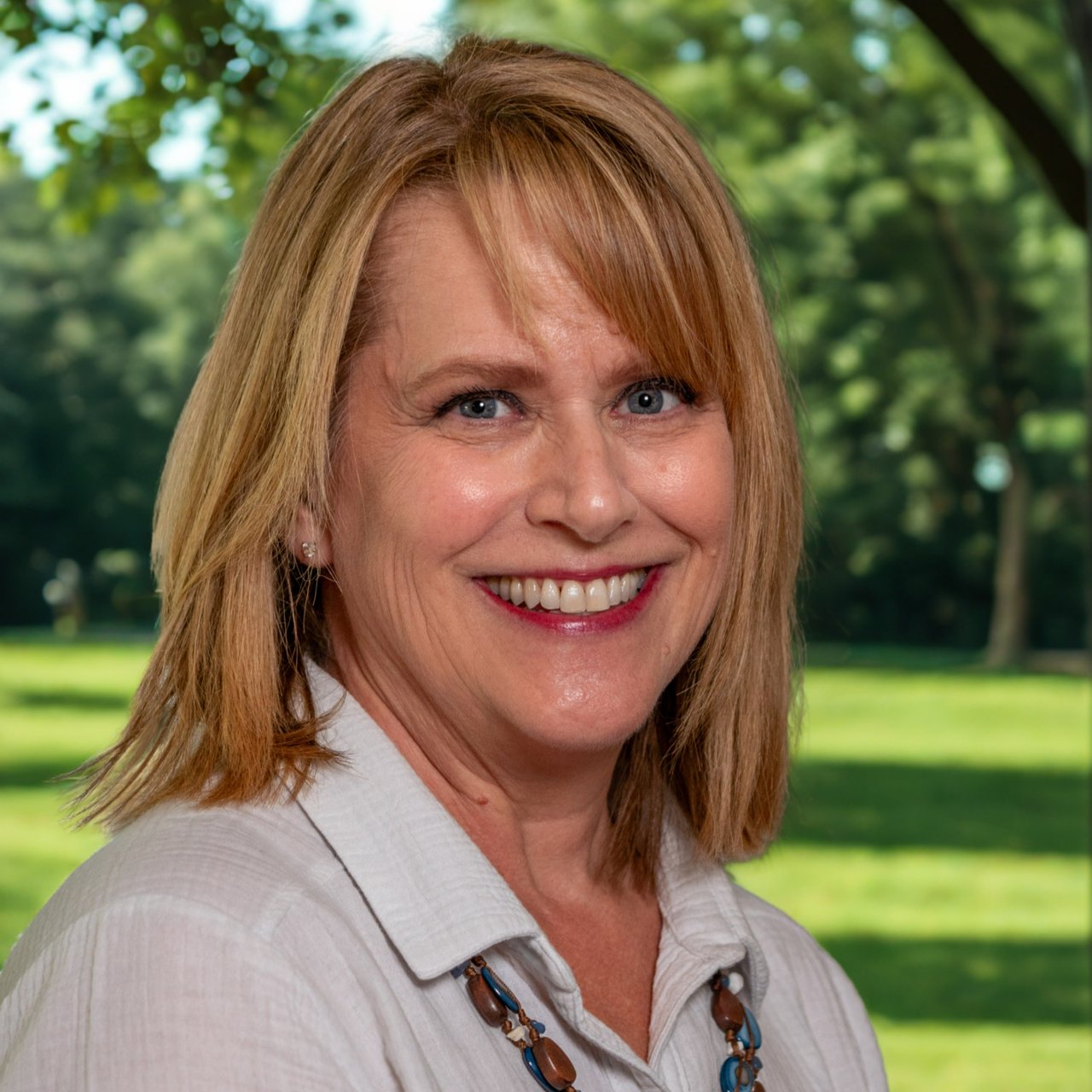 Shelly Rainwater (Memphis, TN) Real Estate Agent Headshot