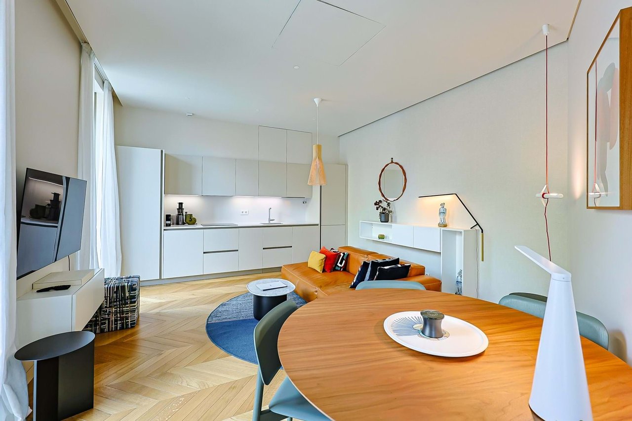 Timeless Luxury Living on Lisbon’s Most Iconic Avenue – Avenida da Liberdade 1-Bedroom Residence