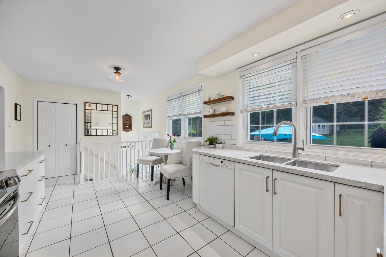 210 Richard Avenue, Newmarket