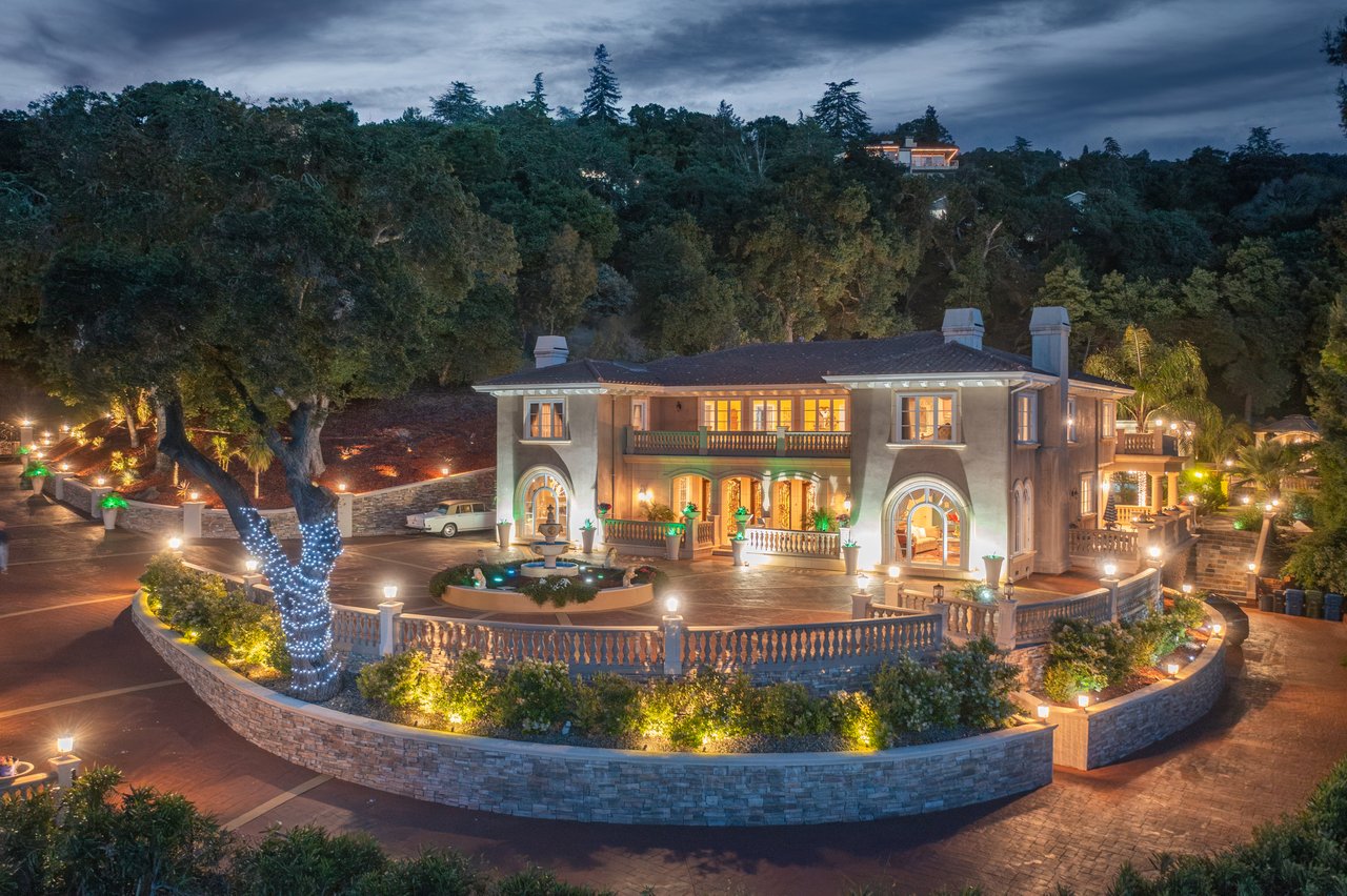 16840 Cypress Way