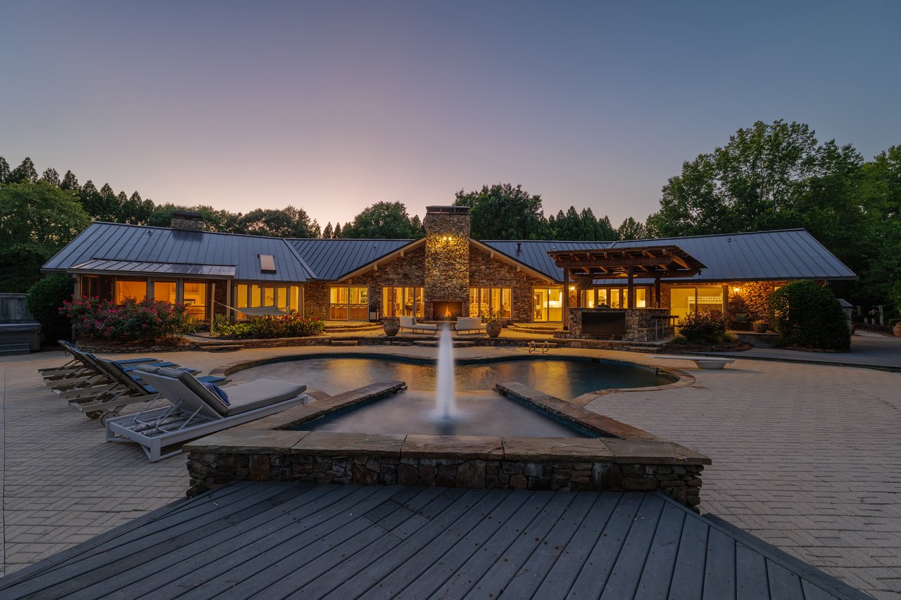 3810 Duckcove Way