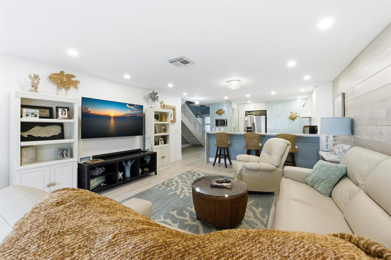 2359 Treasure Isle Drive # 38