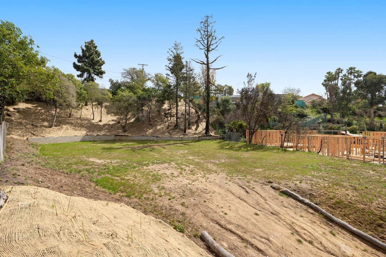 Pacific Palisades Buildable Lot