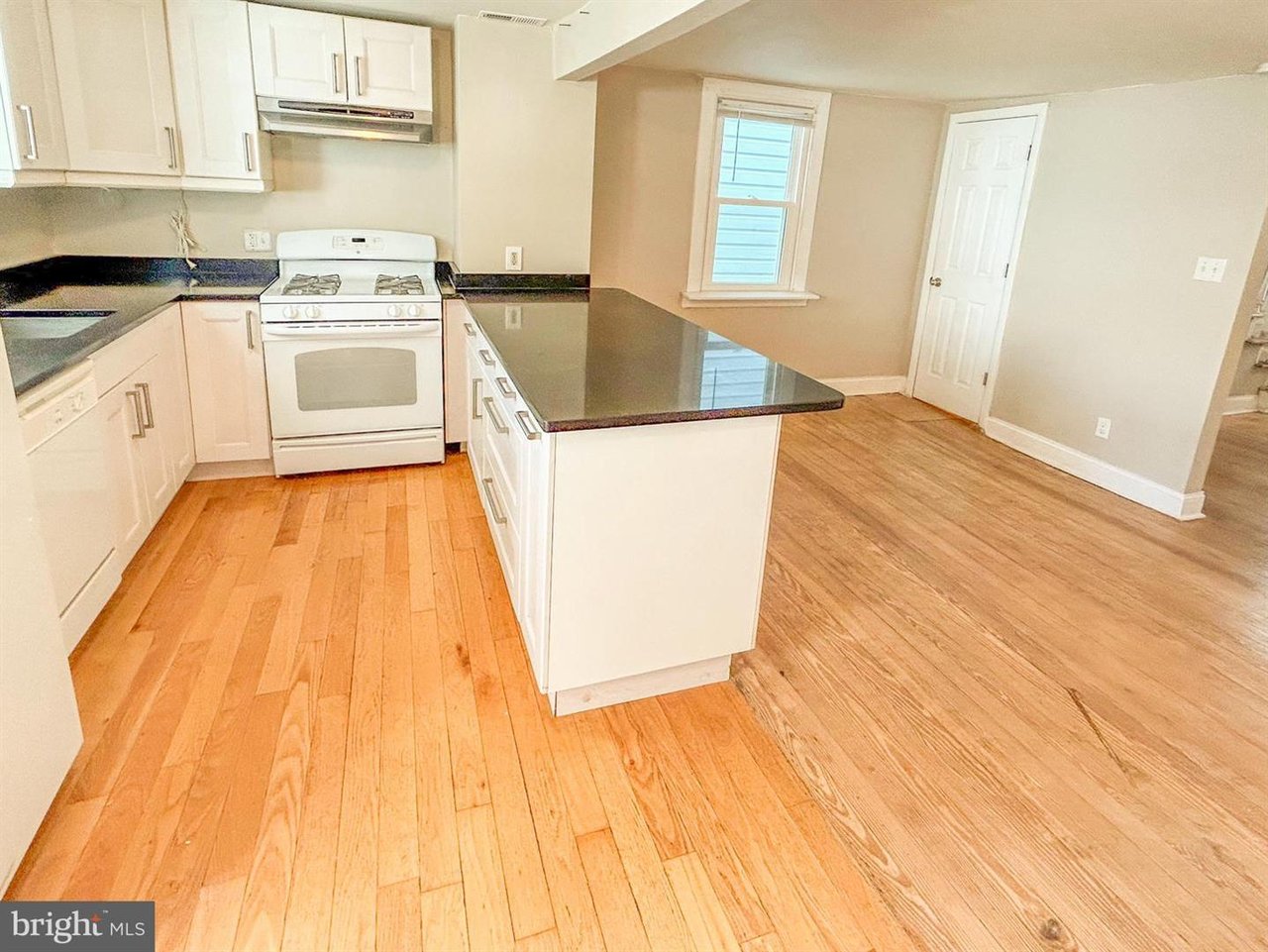 220 Saint Marys St, Phoenixville, PA 19460	