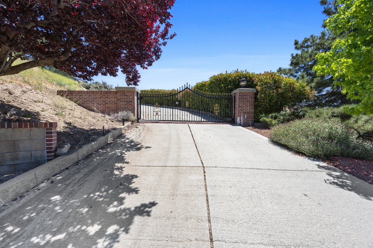 24120 Martingale Way 