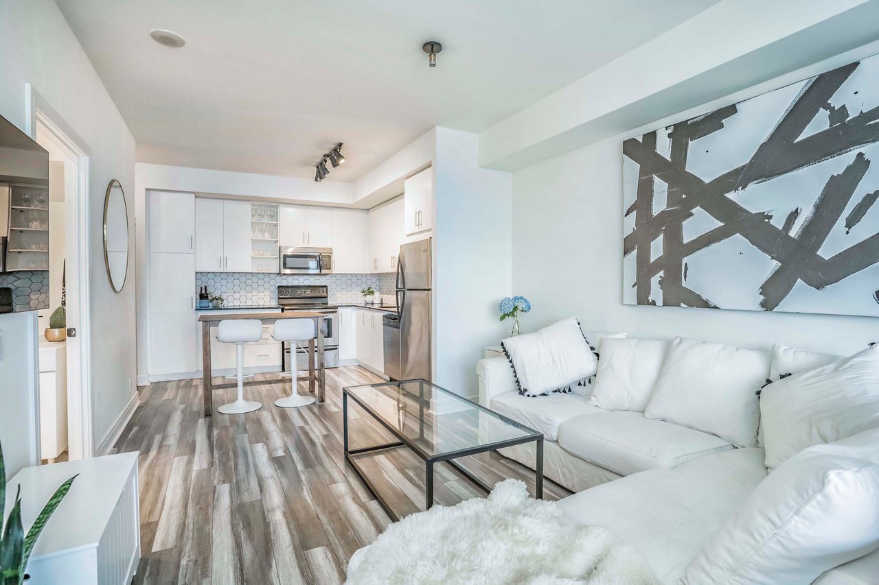 112 George St Unit 2102