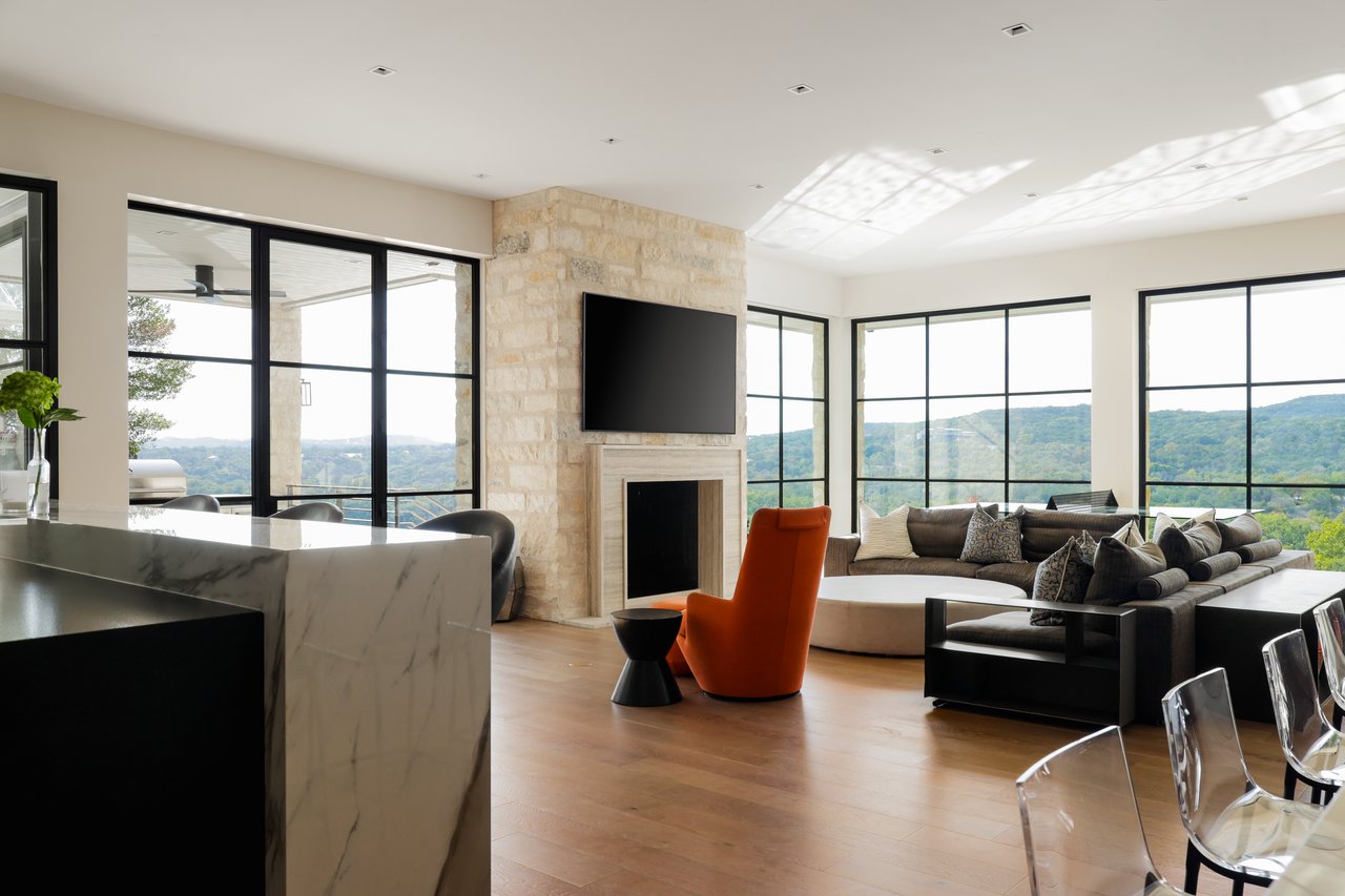 4402 Aqua Verde Dr