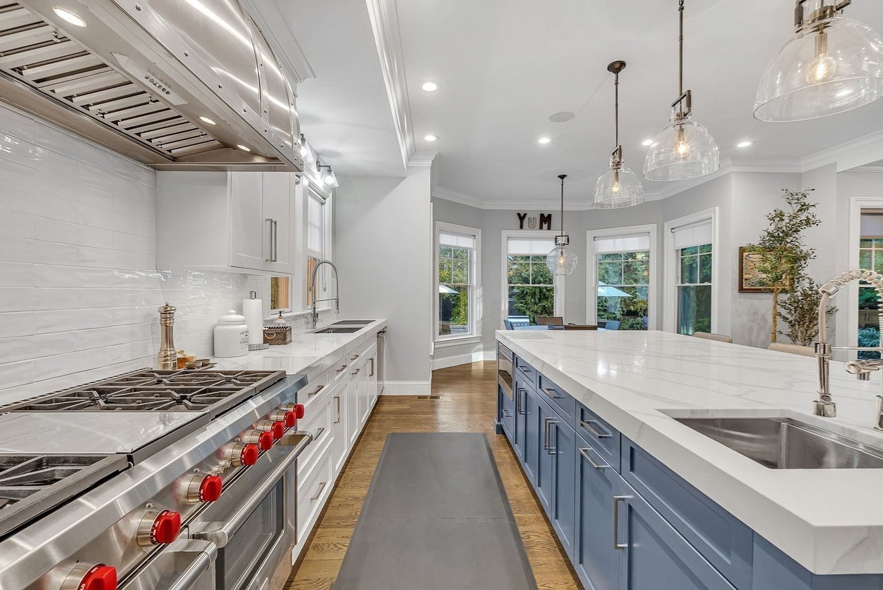 48 Country Club Road