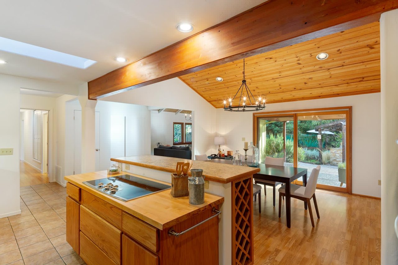 585 San Geronimo Valley Drive, San Geronimo