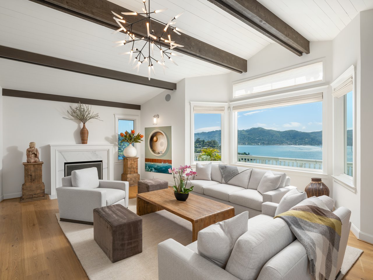 Extraordinary View Residence