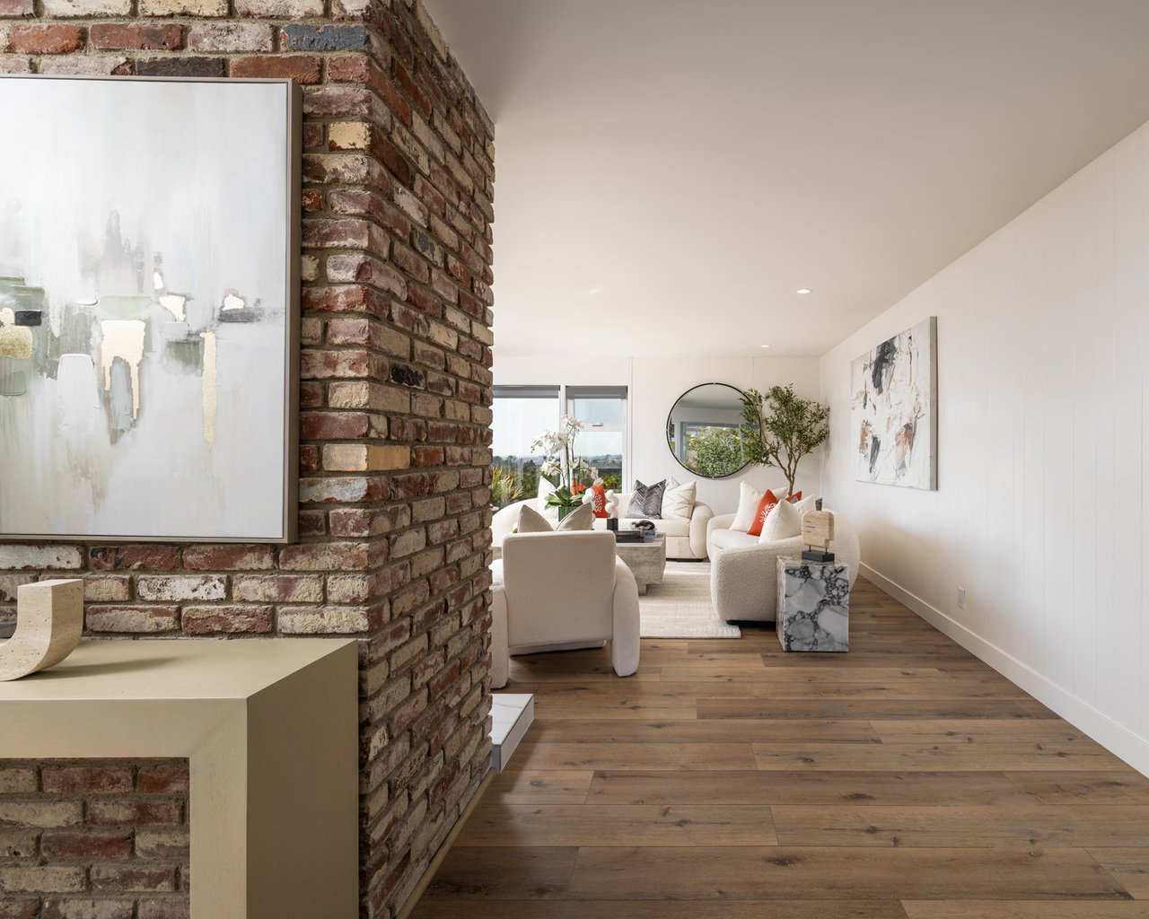 1007 White Sails Way