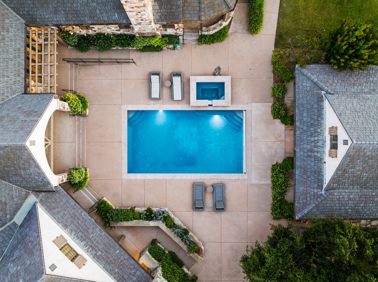 Regency Hills Estate