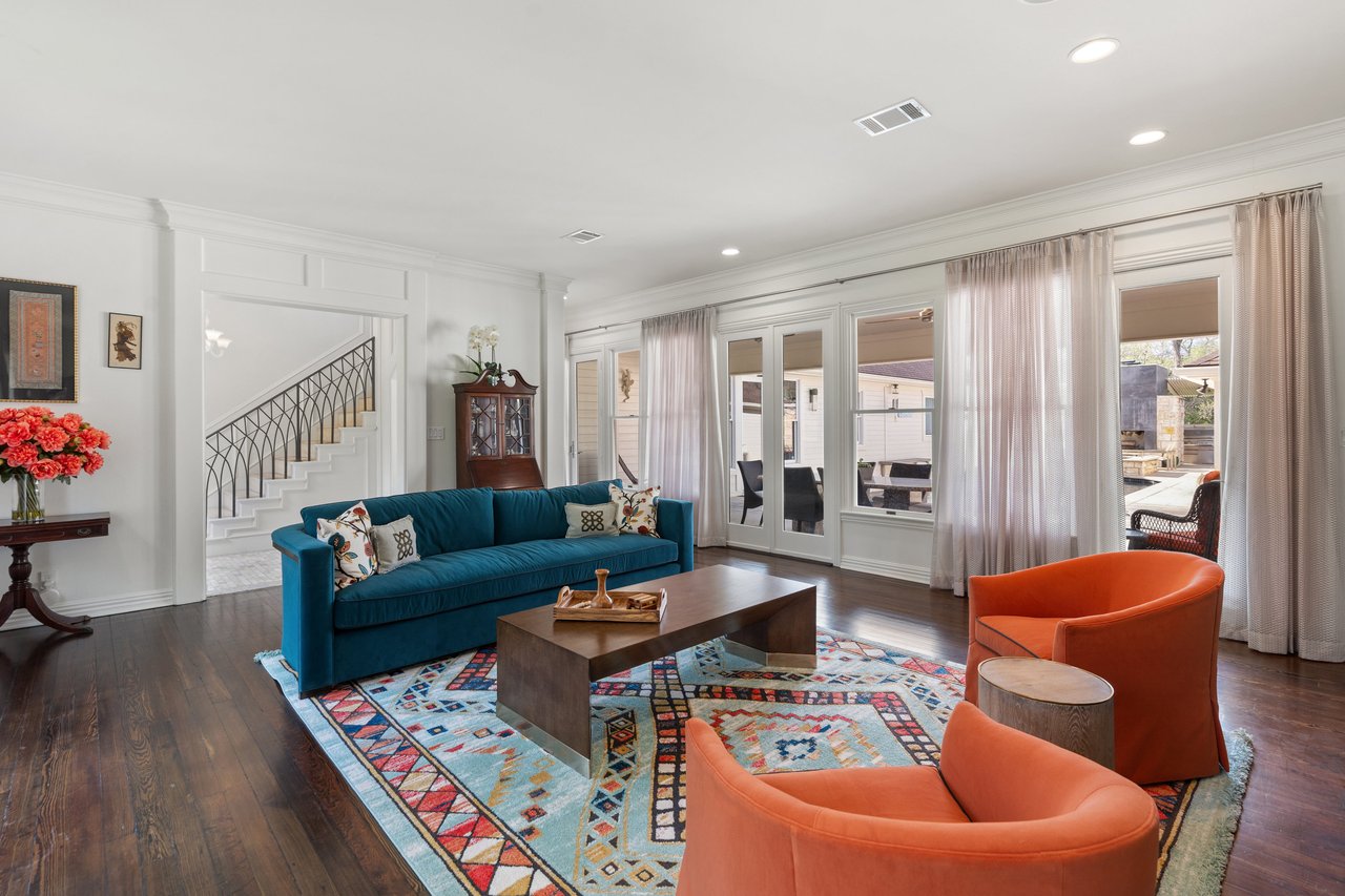 Island Wood Luxury