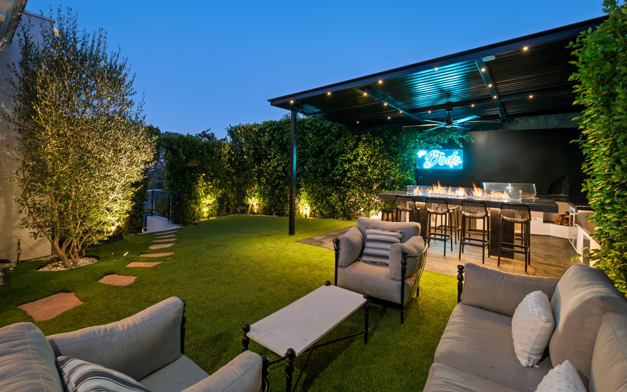 2209 Banyan Dr, Brentwood