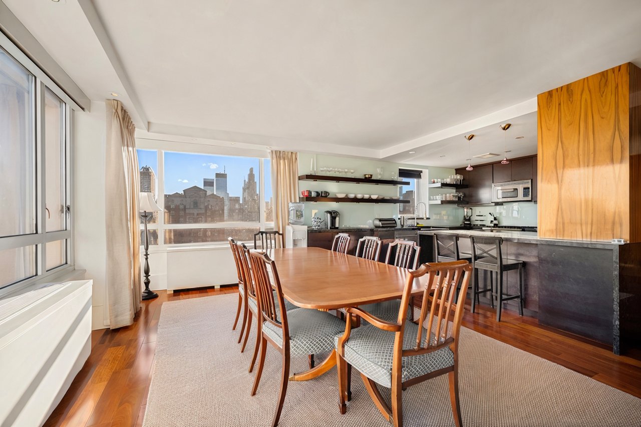 190 E 72nd Street 34CD