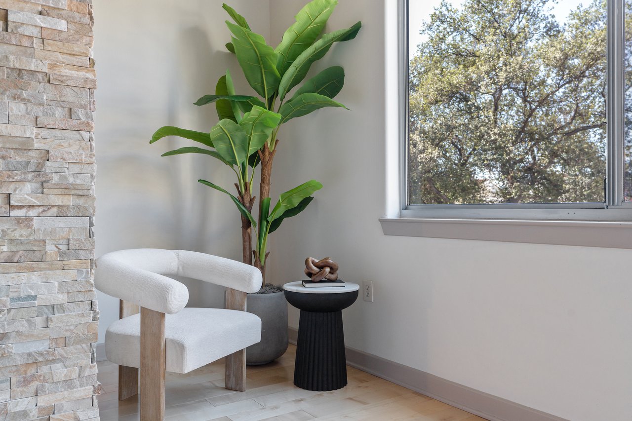 840 E Green Street 217