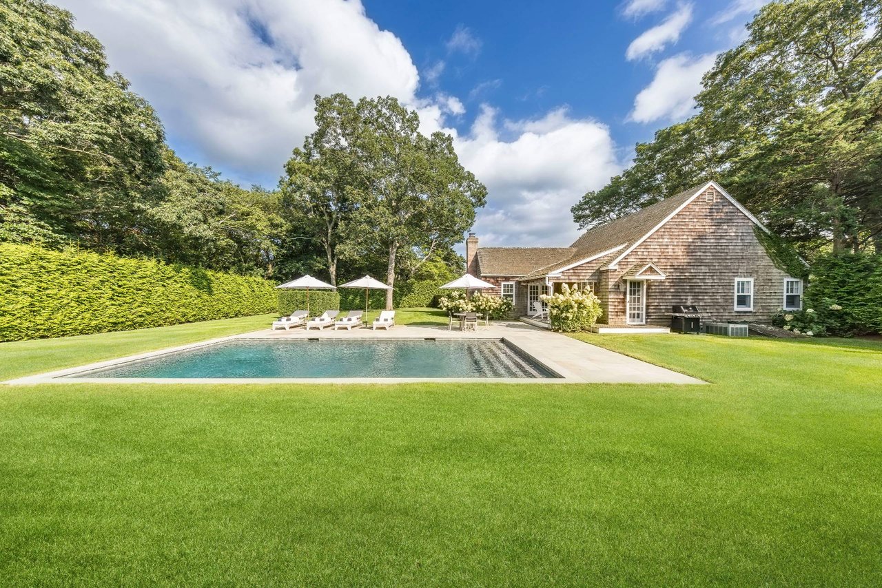 SERENE TWO COTTAGE COMPOUND
