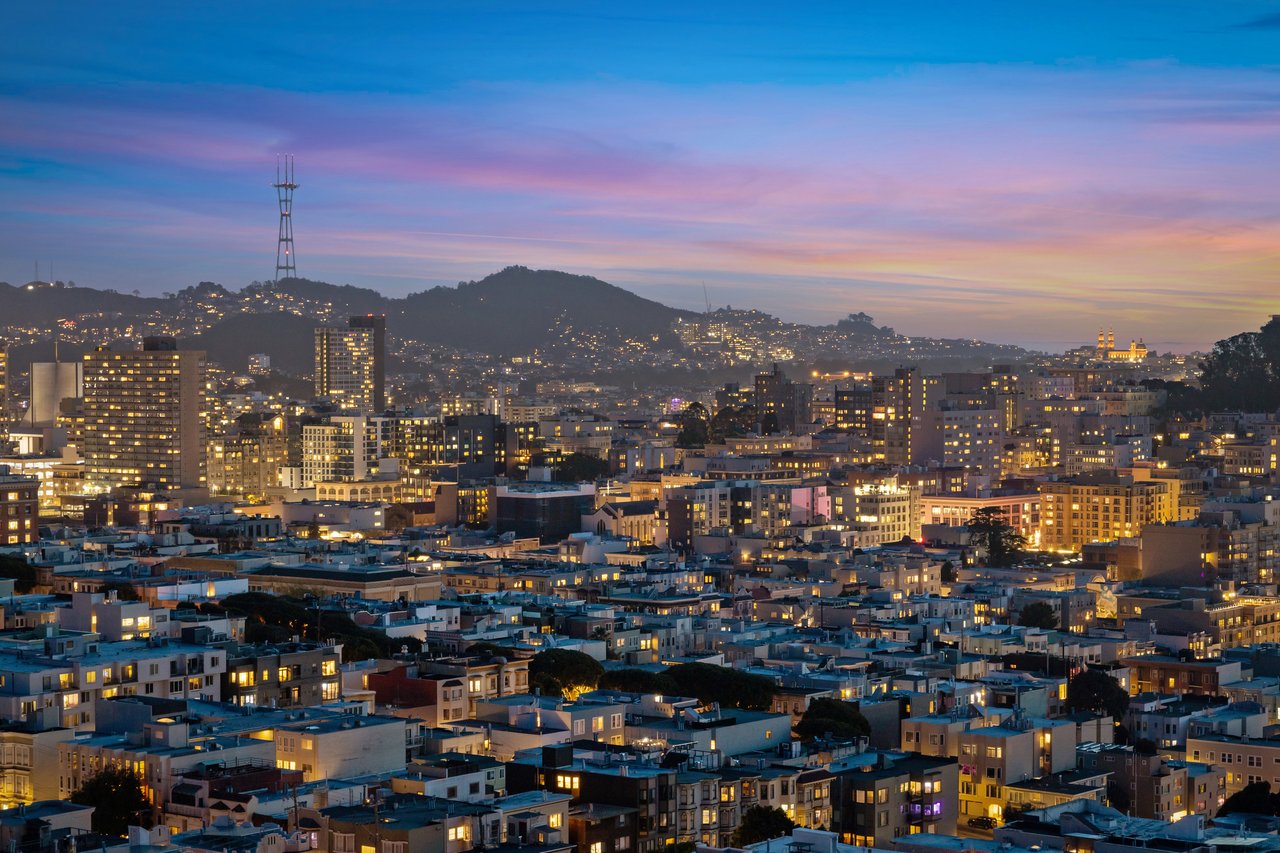 Contemporary Design and Iconic Views at The Summit