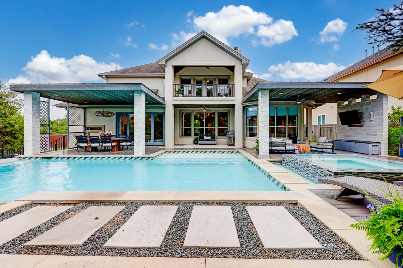 12100 Azure Shores Ct.