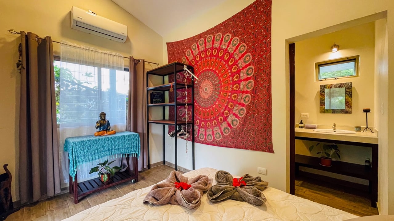 Investment Opportunity! Eco-Friendly Rental Property Near Playa Chaman and Playa Colonia