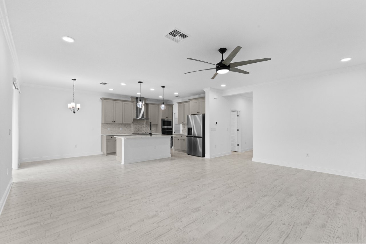 7421 Notched Pine Bend