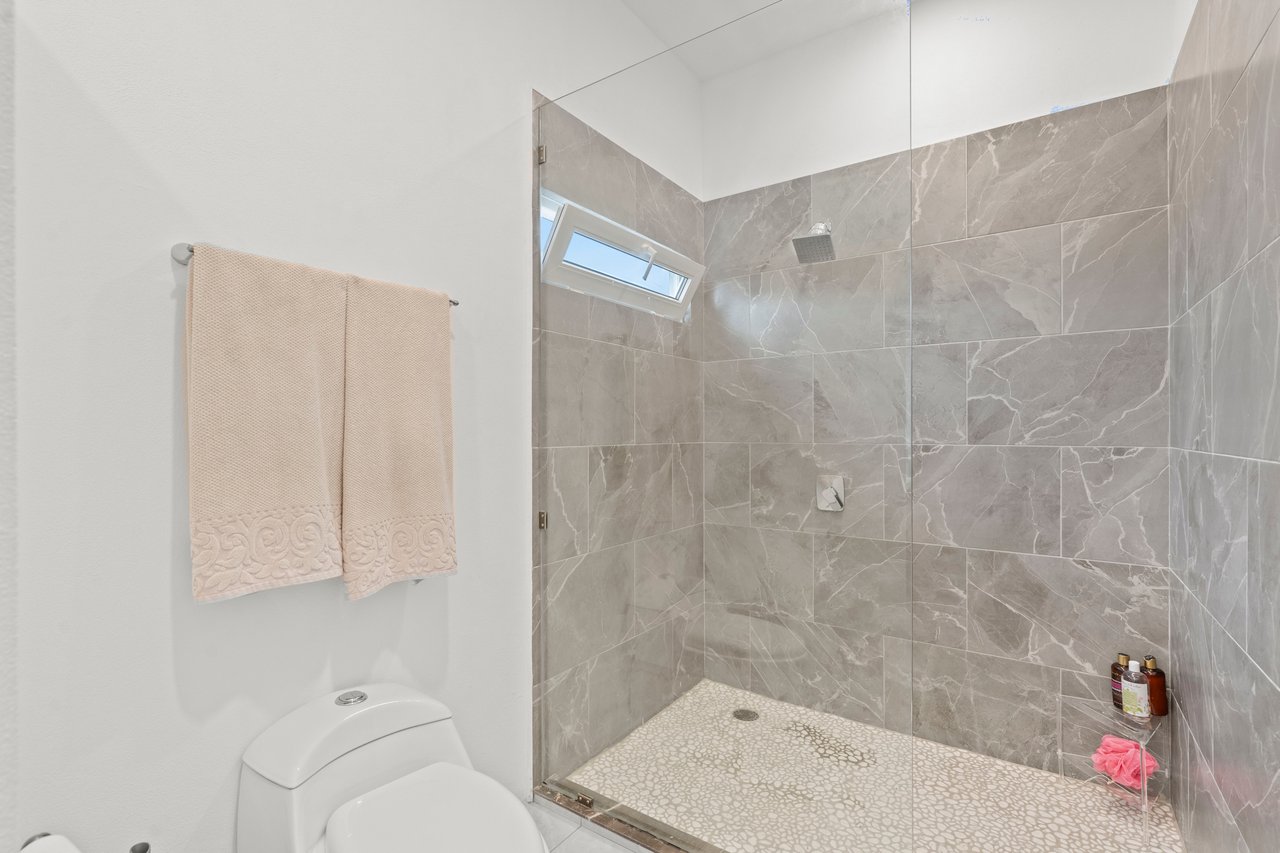 5 Bed Casa Luxe – Elevated Living in Bucerías Only $625K USD