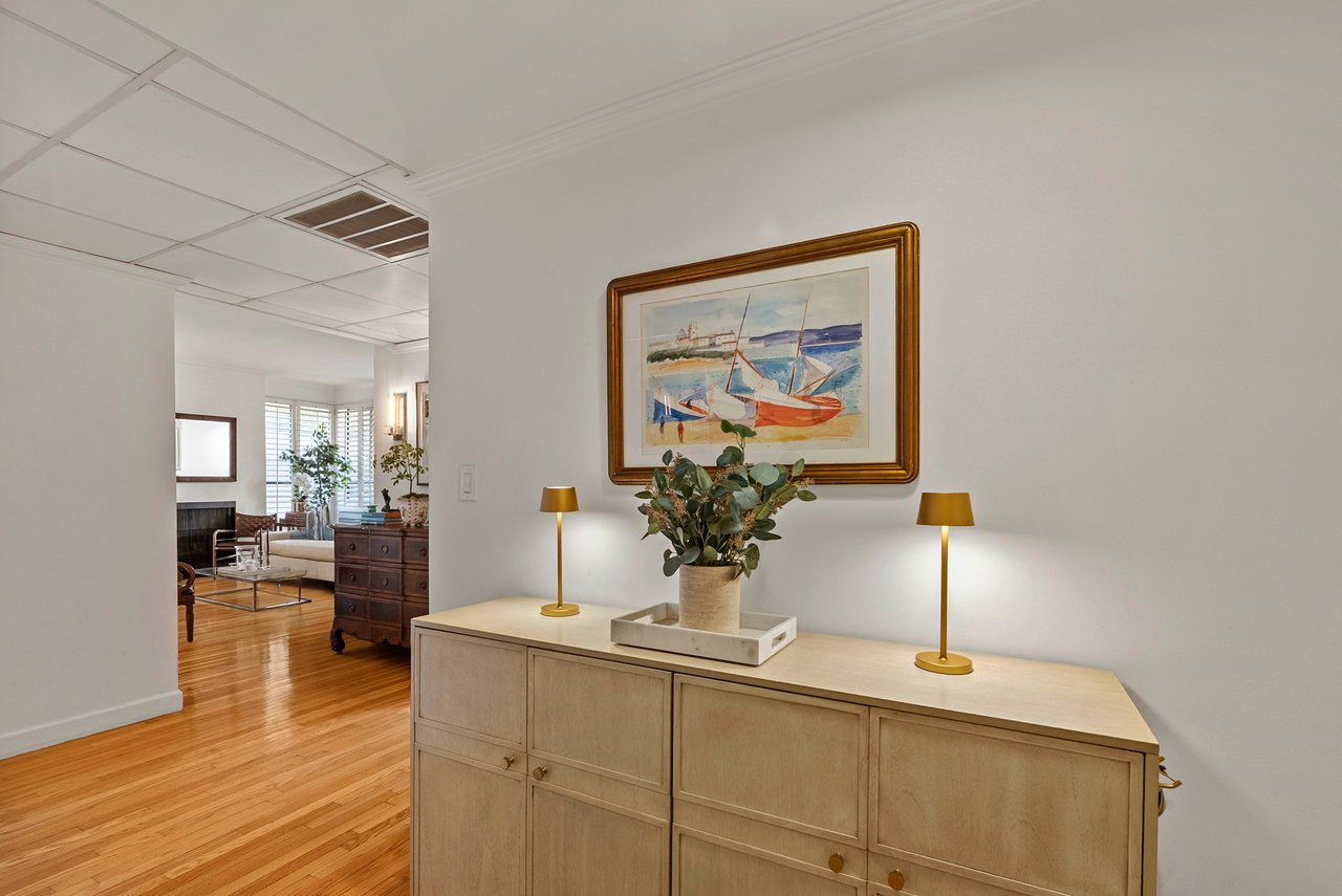 12115 San Vicente Blvd Unit: 111, Brentwood 