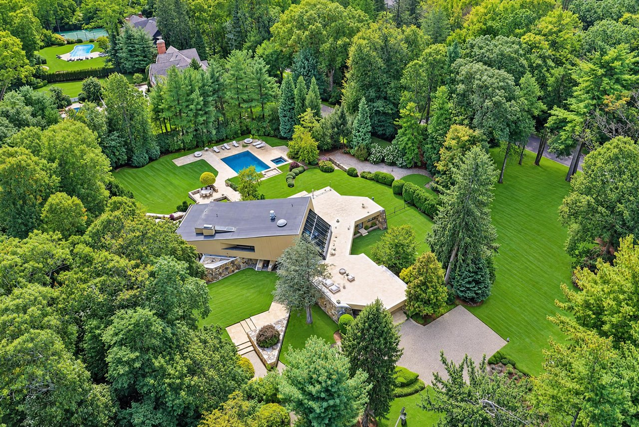 15 Horseshoe Road (Long Island)