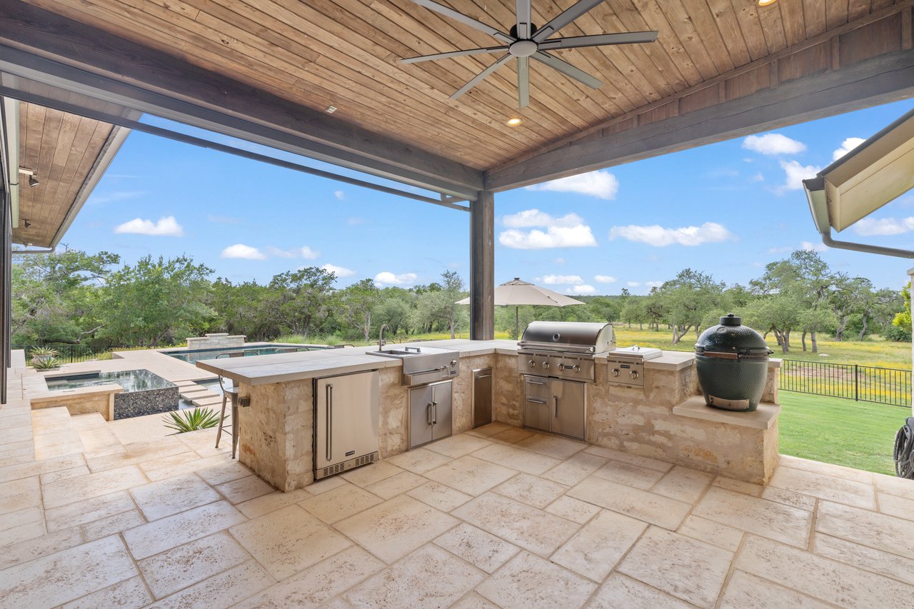 1457 Avenida High View