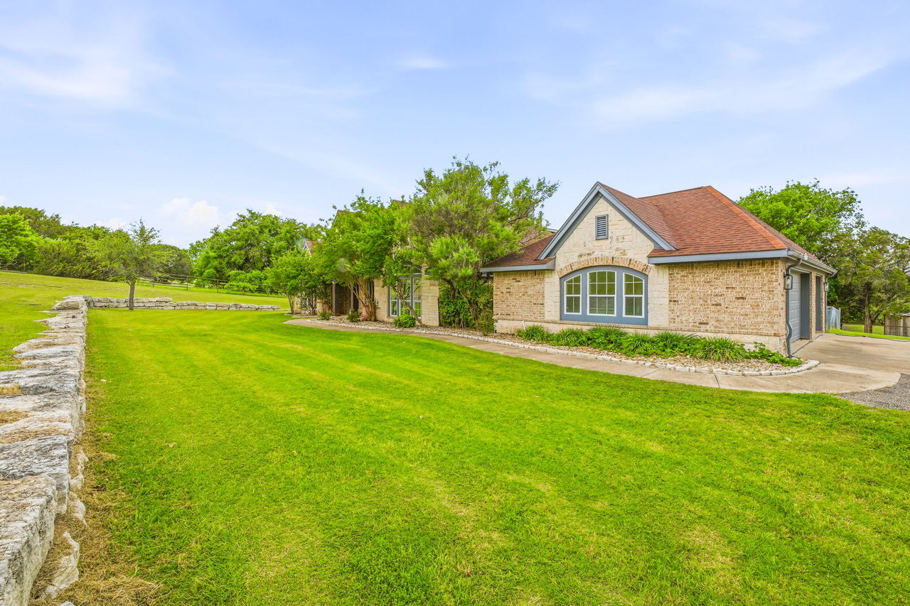 Bentwater Equine Estate
