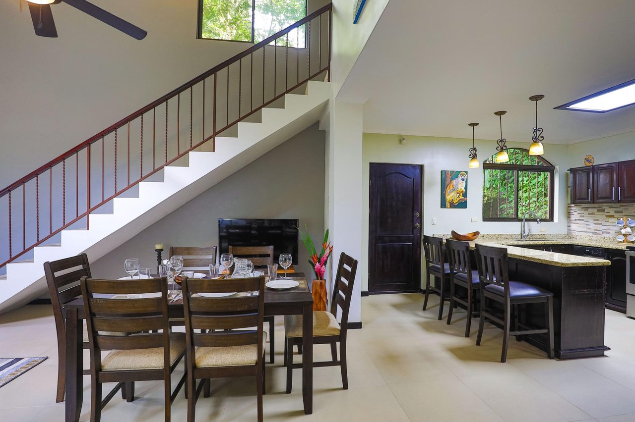 Manuel Antonio 3 bedroom- 3 bath with pool in Gated Development 