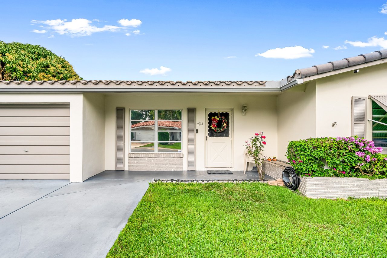 MAINLANDS OF TAMARAC LAKES